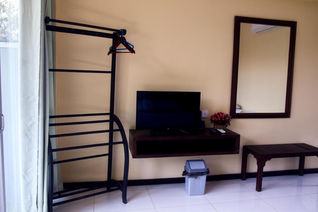 Royal Rock Sigiriya Hotel Bagian luar foto