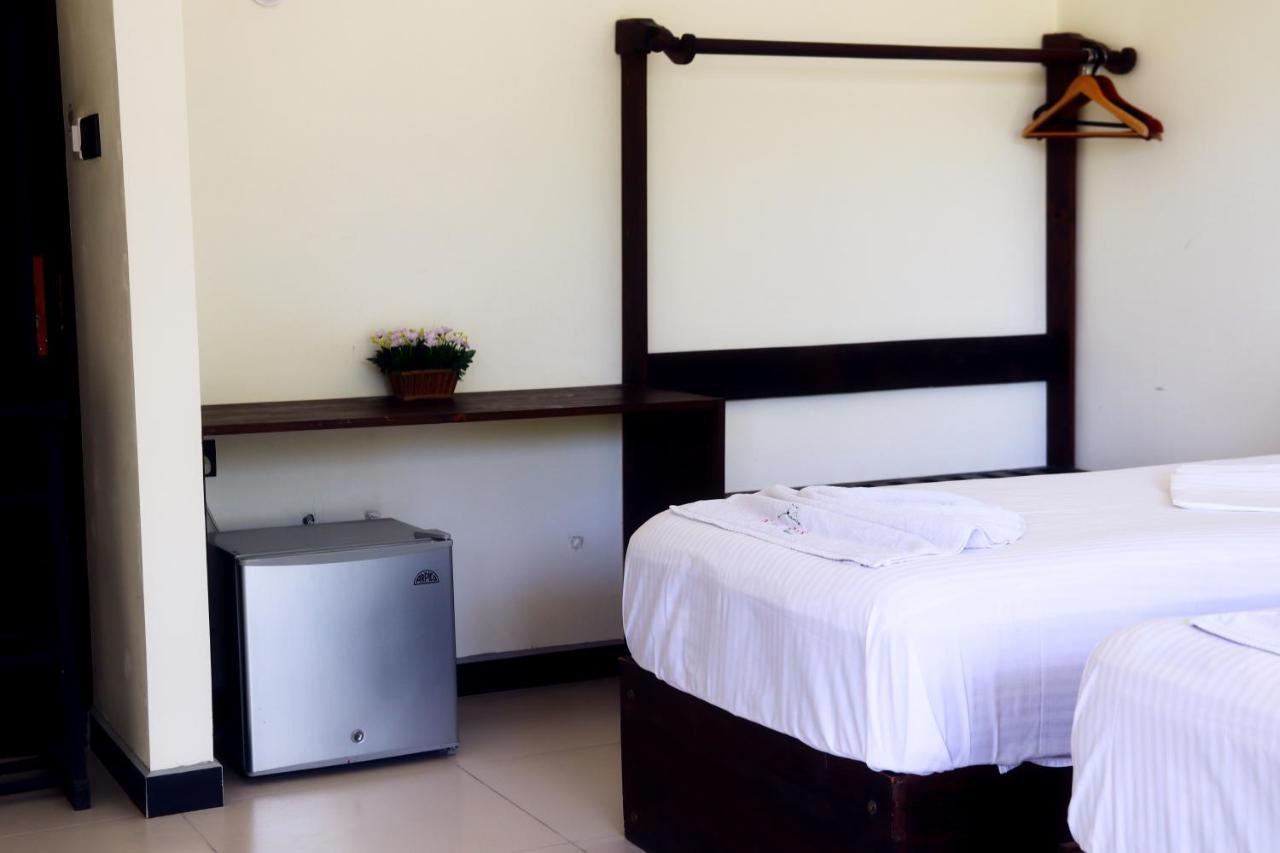 Royal Rock Sigiriya Hotel Bagian luar foto